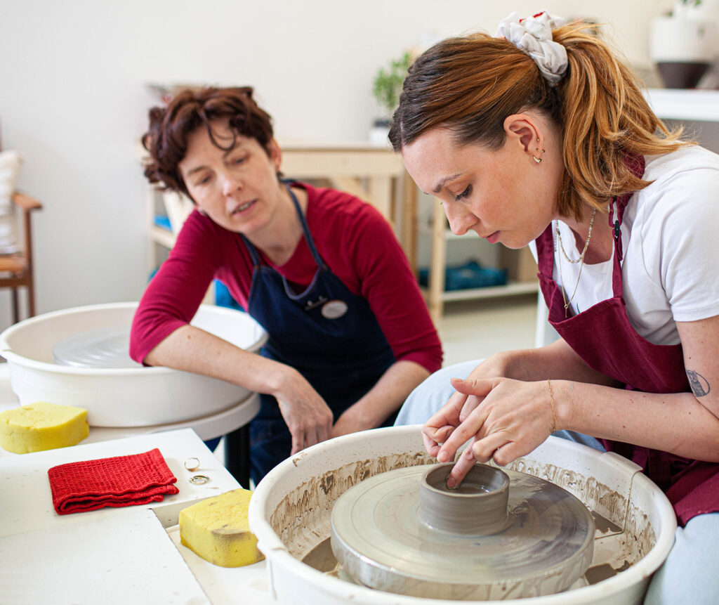 Pottery Wheel throwing Taster class at Boso Studio in London